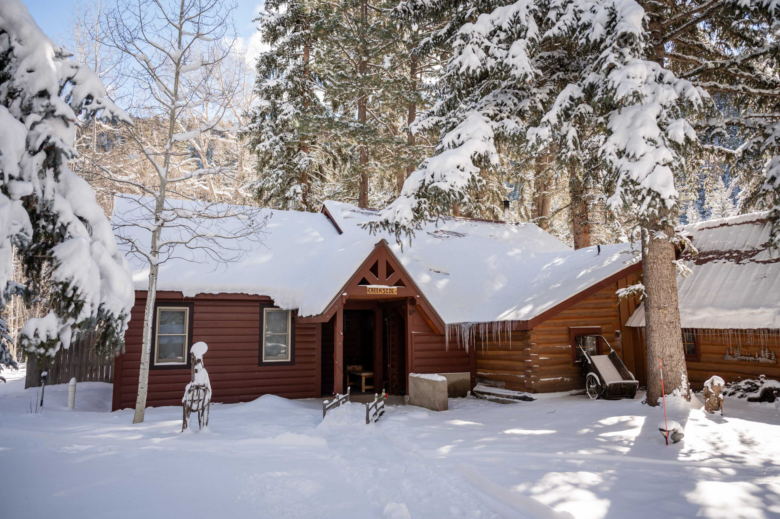 creekside frontview winter