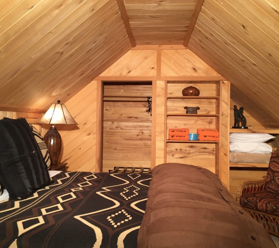Columbine bedroom2