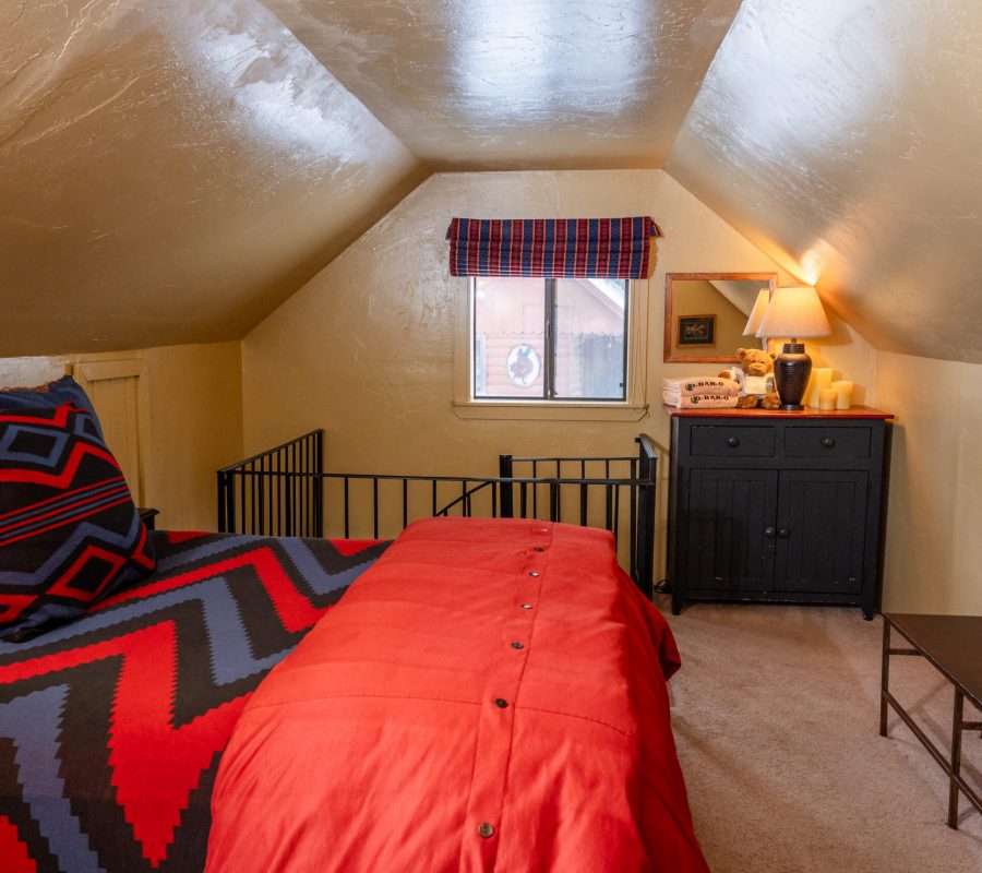 bluespruce bedroom3