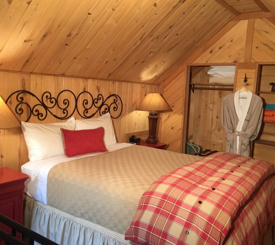 hummingbird bedroom1